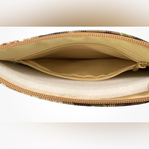 Giani Bernini Holiday Plaid Floral Wristlet Green Plaid Pouch - Picture 3 of 8